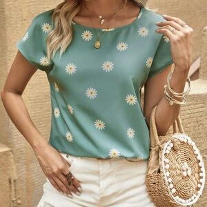 SHEIN Green Daisy Print Blouse